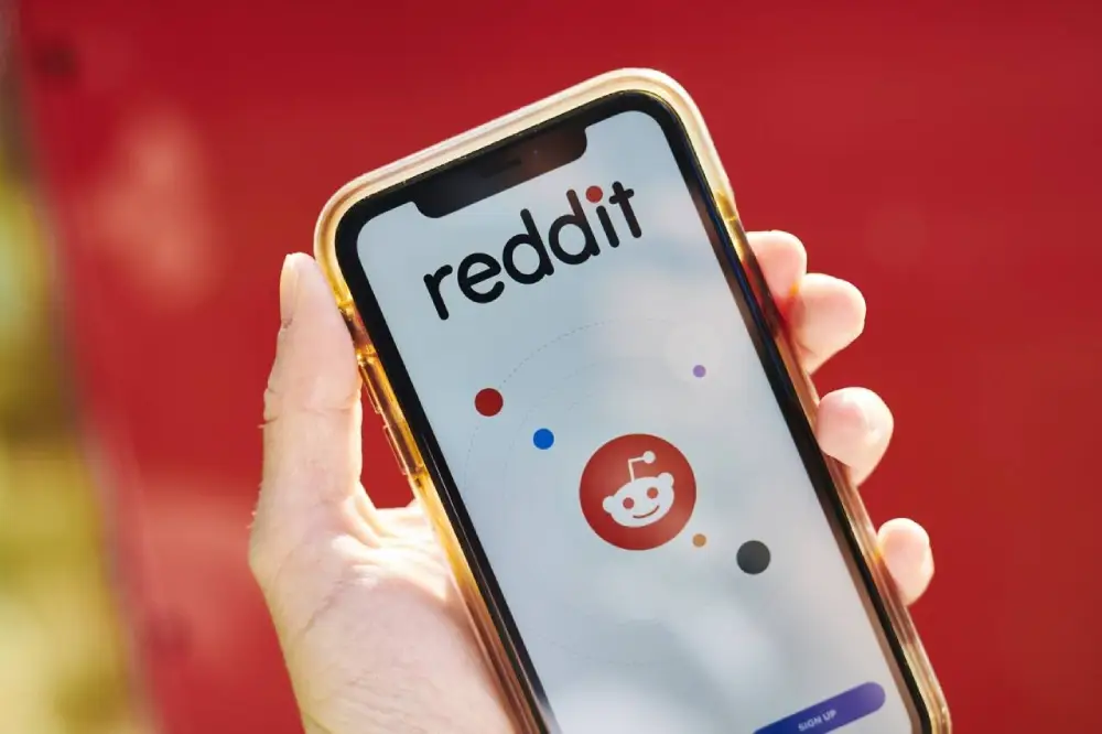 Reddit plans to enter an IPO and holds some cryptocurrencies on its balance sheet
